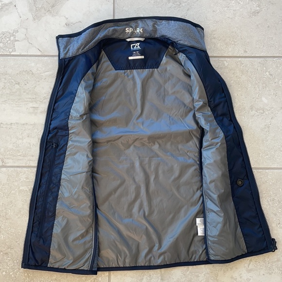 Cutter & Buck LT WT Sandpoint Quilted Golf Vest - Picture 4 of 8